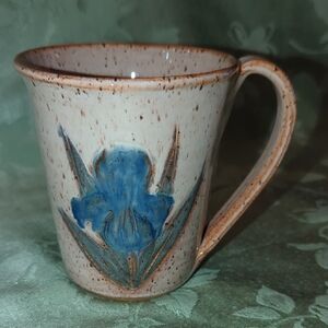 Lion Paw Beverage Mug